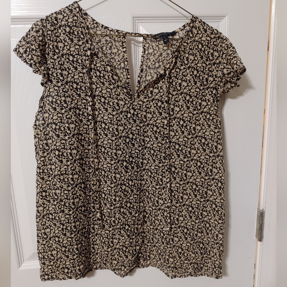 Flutter Sleeve Blouse